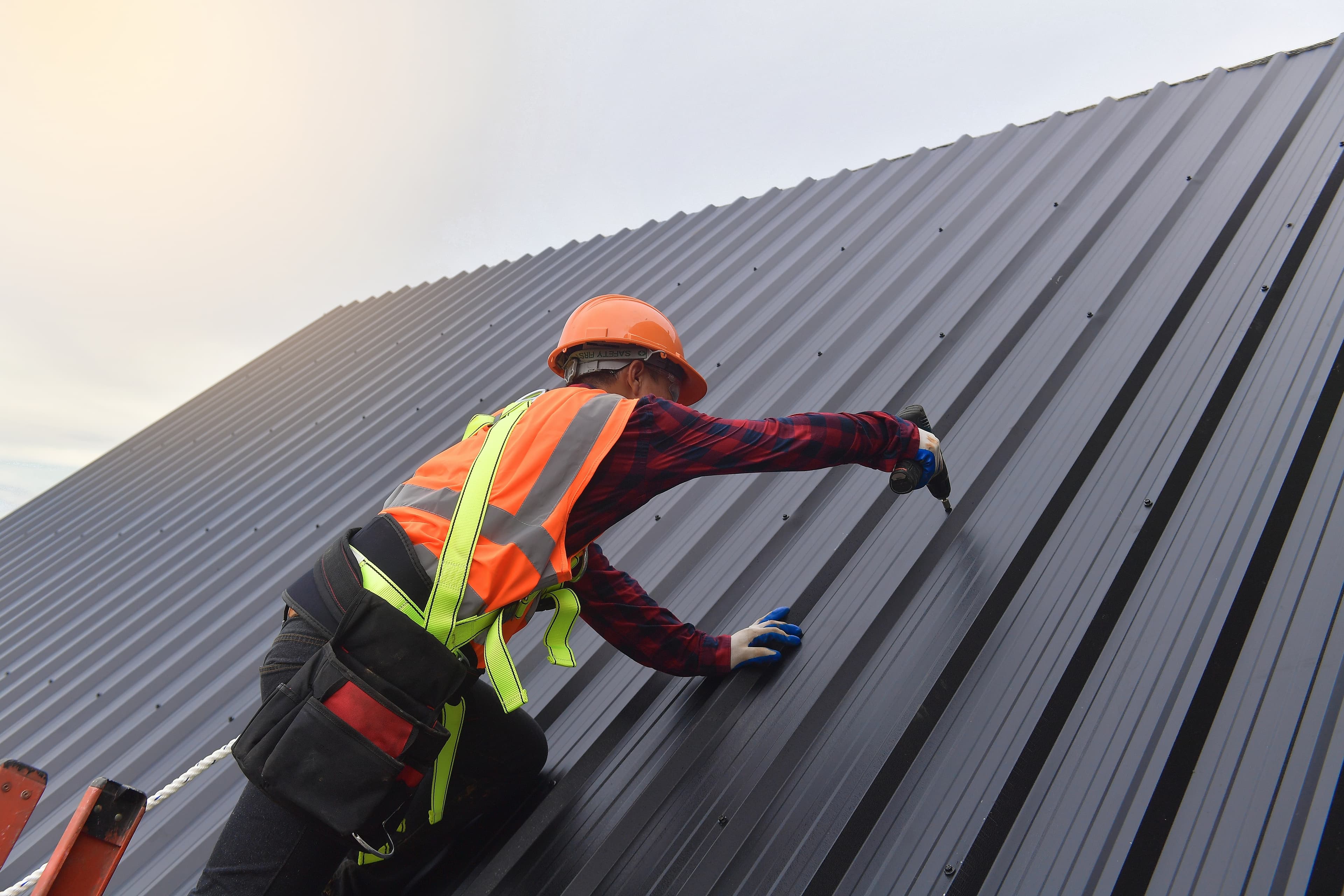 30+ Year Metal Roofing Company | Turnkey Operations | Greater Tampa Region