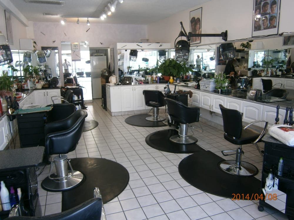 Turnkey Torrance Hair Salon – 7 Chairs – Long-Term Lease Through 2029